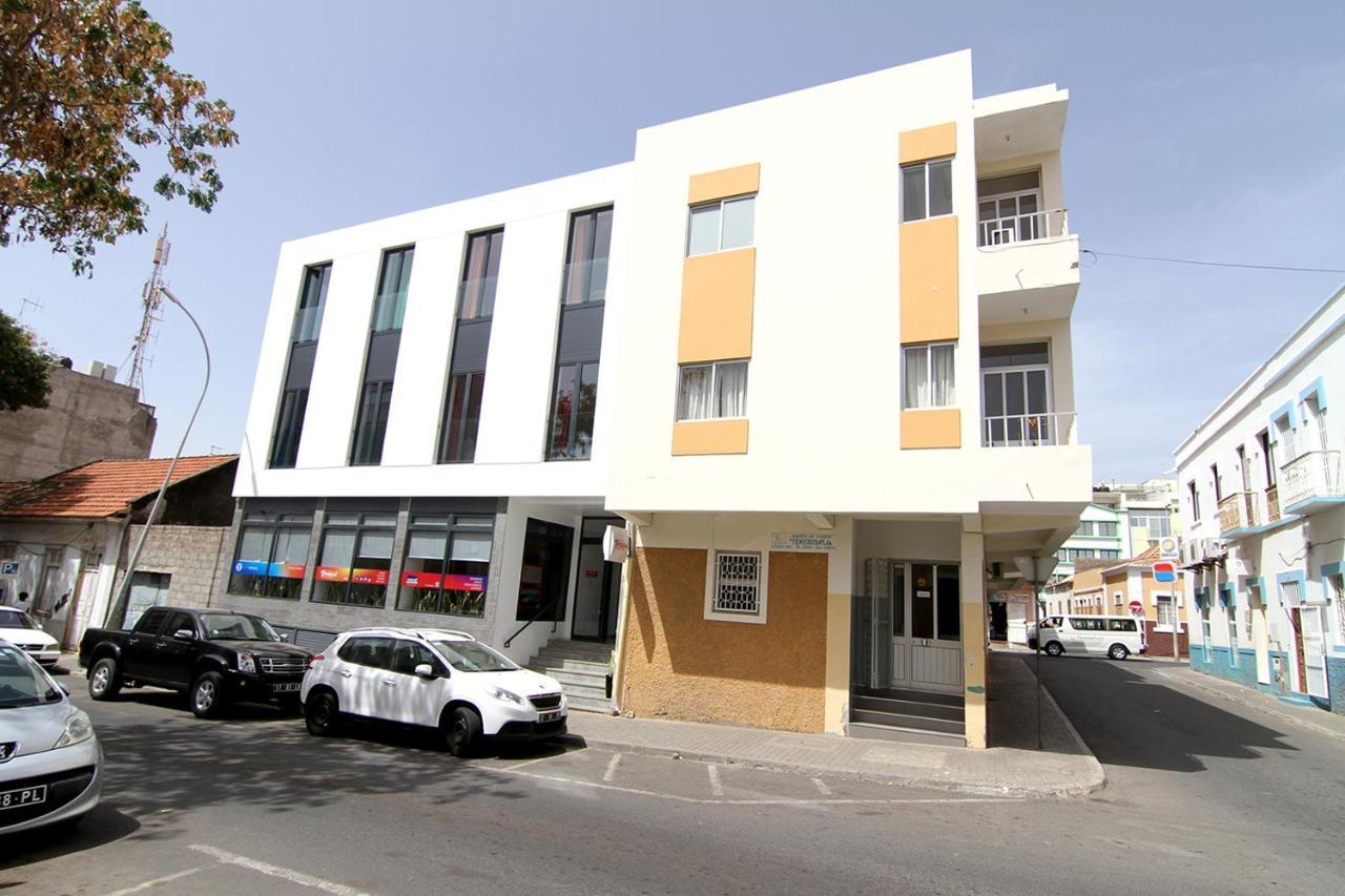 Deluxe Aparthotel Praia Eksteriør billede