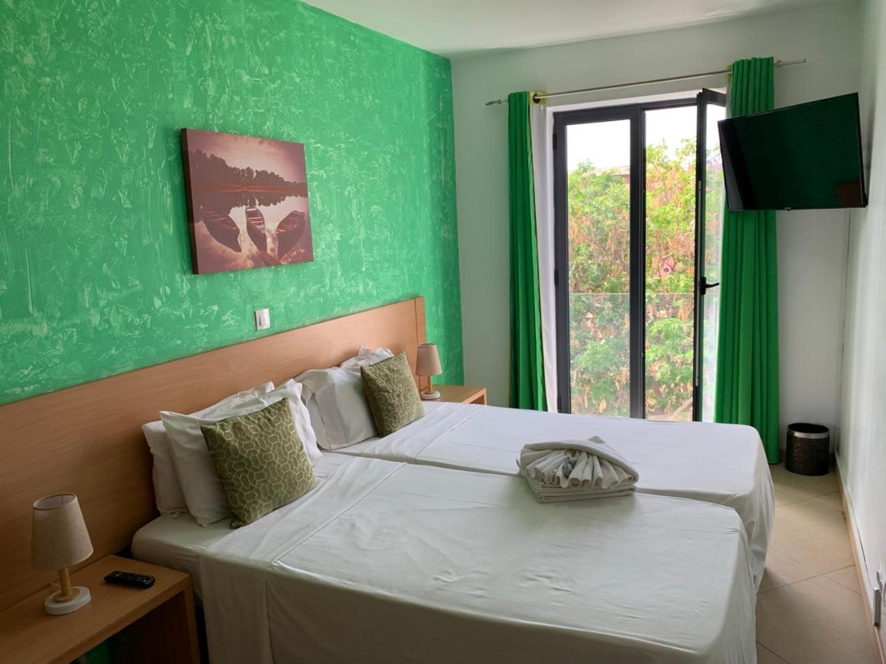 Deluxe Aparthotel Praia Eksteriør billede