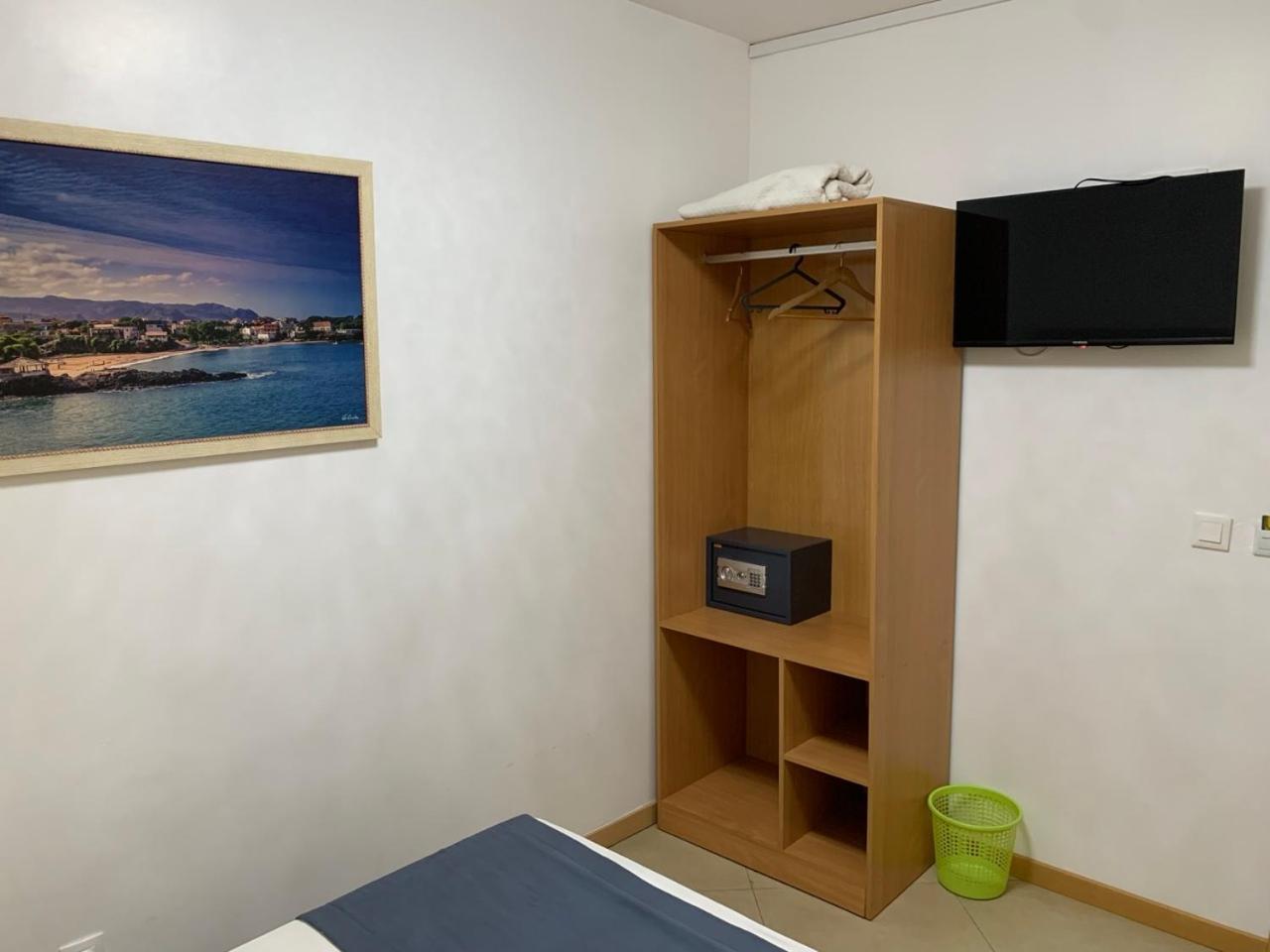 Deluxe Aparthotel Praia Eksteriør billede